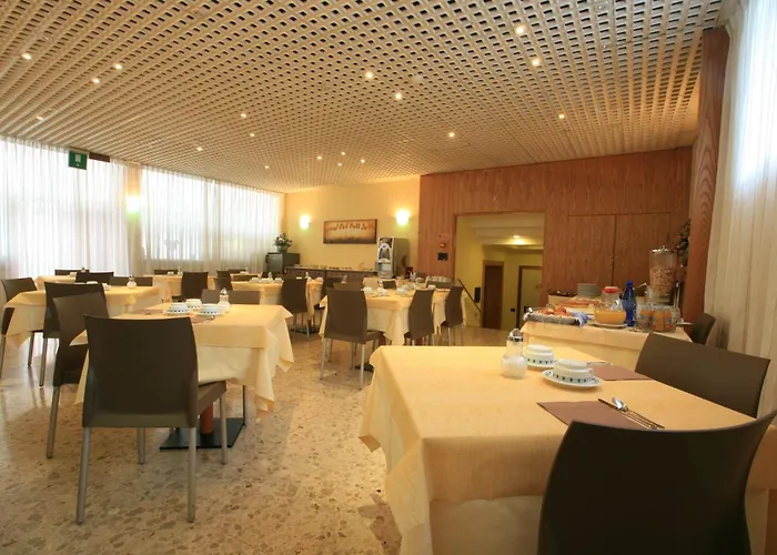 Hotel Roma