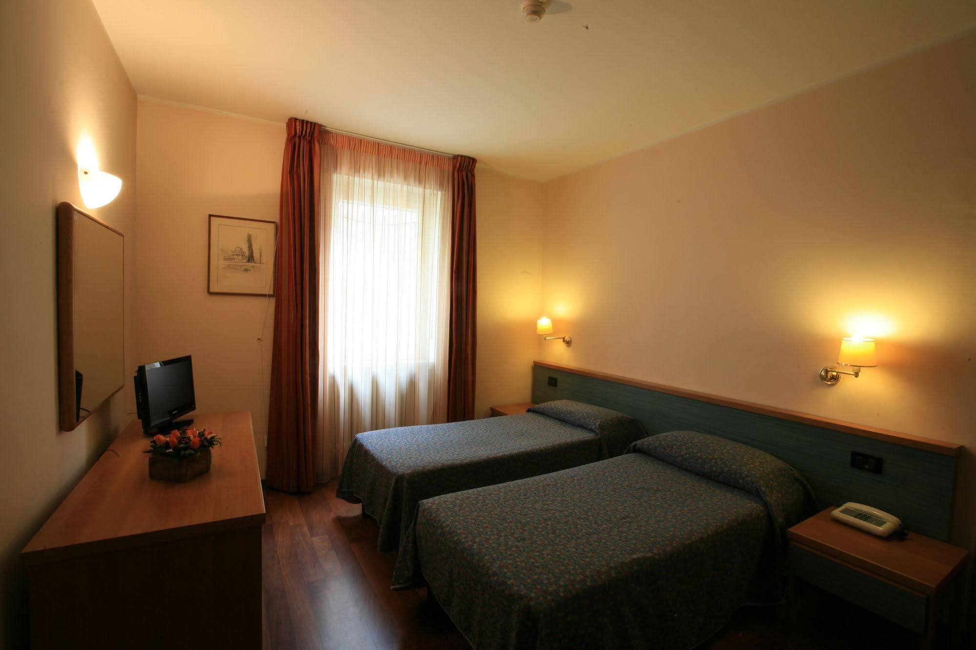 Roma 3* Aosta